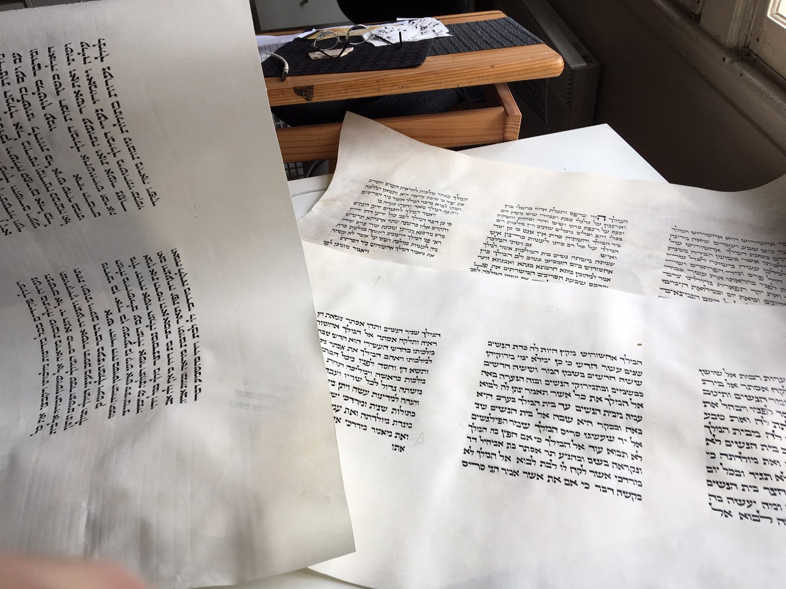 A column of finished Hebrew text without vowel points, ready for the next stage.